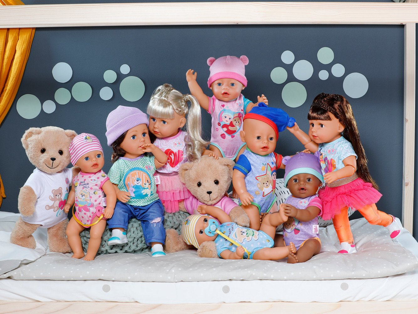 BABY born: Fantasievolles Rollenspiel in farbenfrohen Spielwelten
